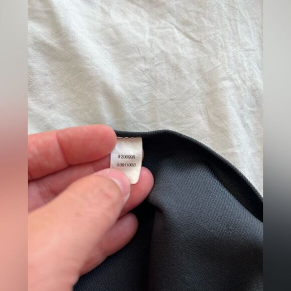 SPANX Look at Me Now Seamless Cropped Leggings Size Large - Picture 12 of 16